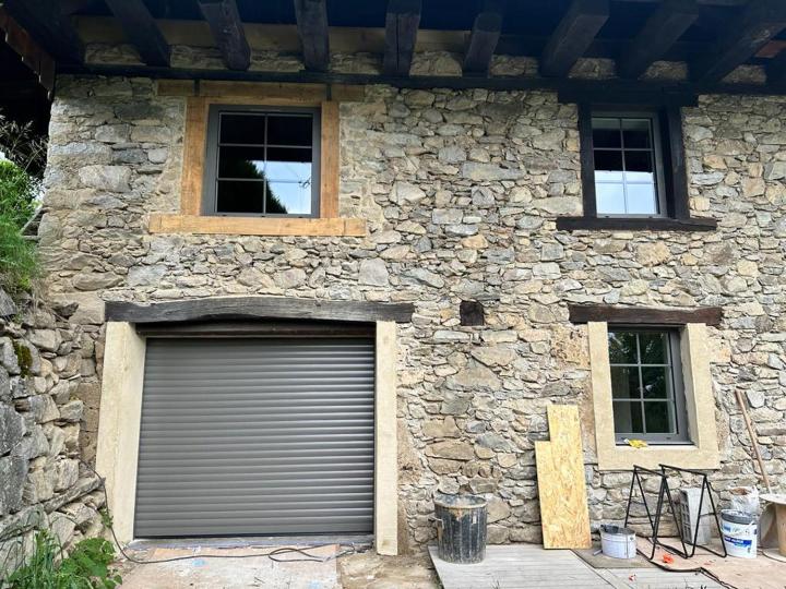Menuiserie en Alu Saint-Étienne-de-Saint-Geoirs
